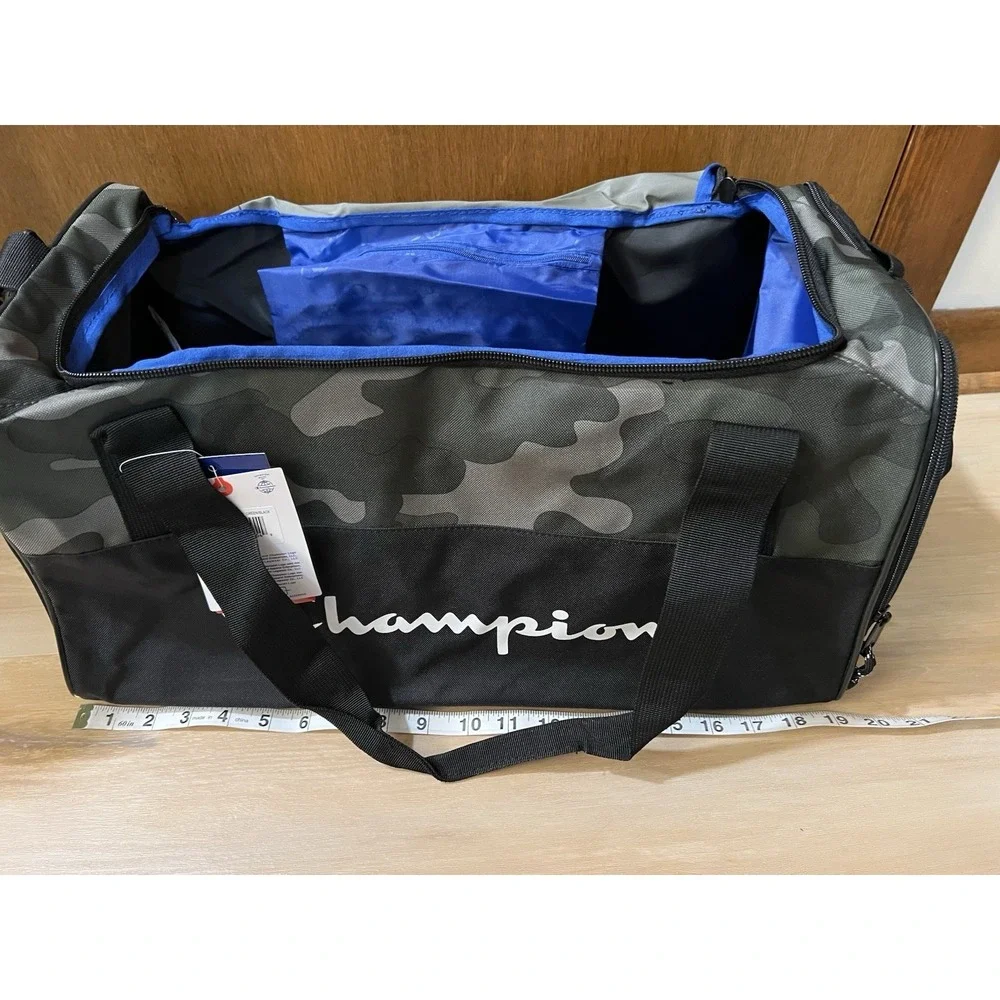 NWT Champion Camo Duffle Bag Medium Size‎ Green Gym Travel Bag Weekender